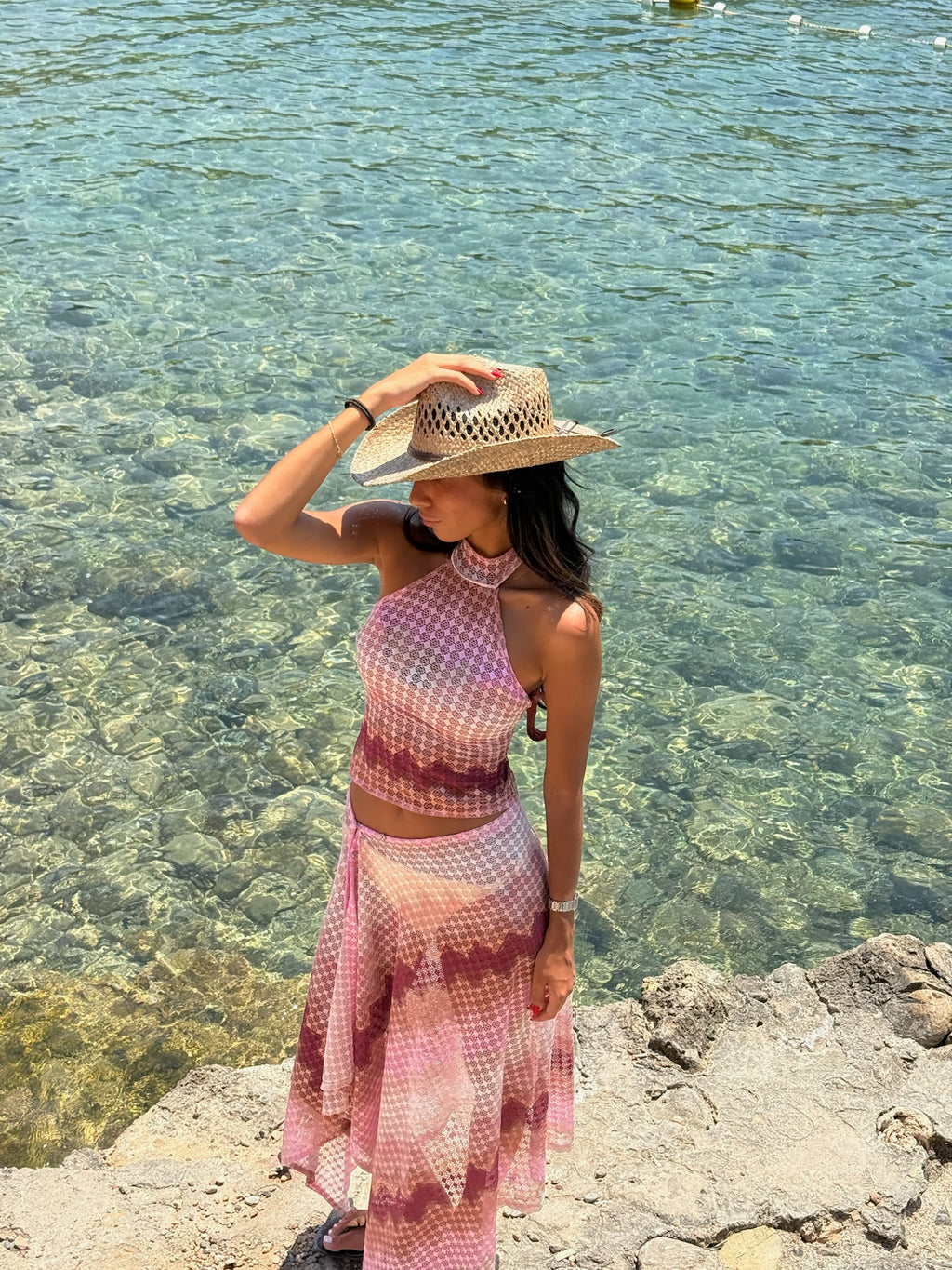 Top Amaga rose