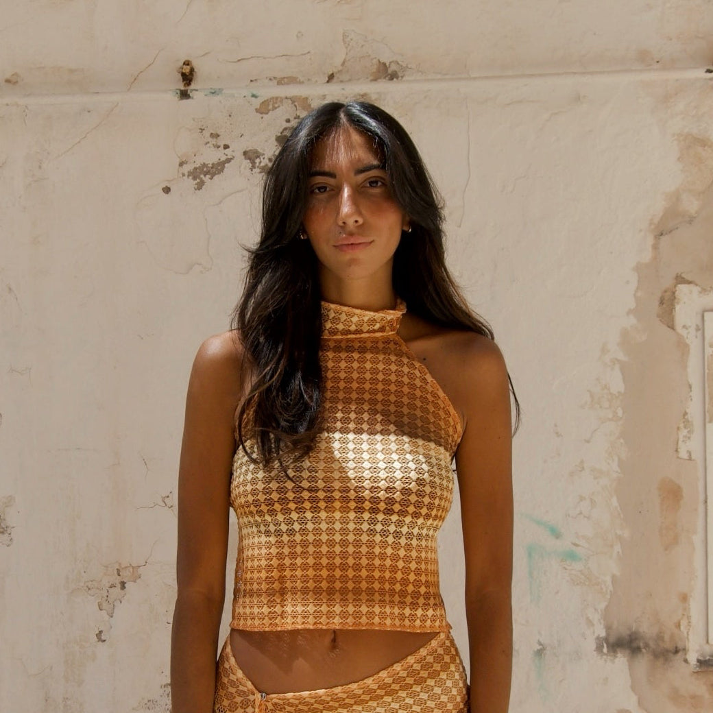 Top Amaga jaune