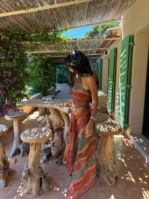 Red Aura Sarong